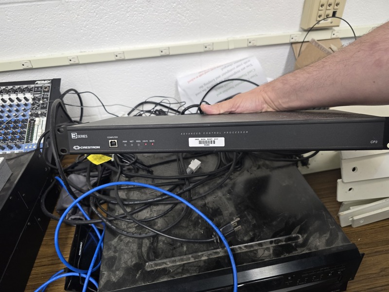 Crestron CP3 Controller