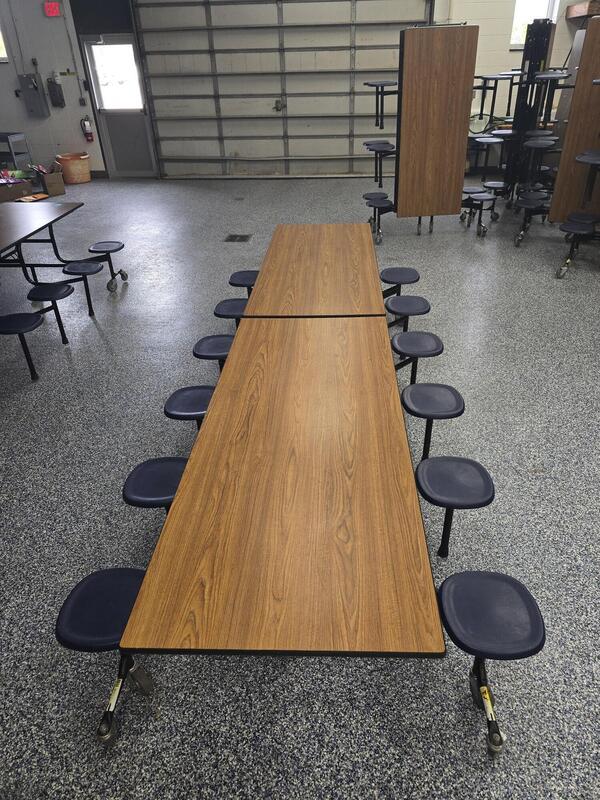 Table folded down with 6 seats