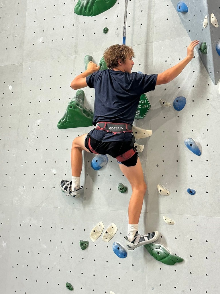 gear up student rock climbing