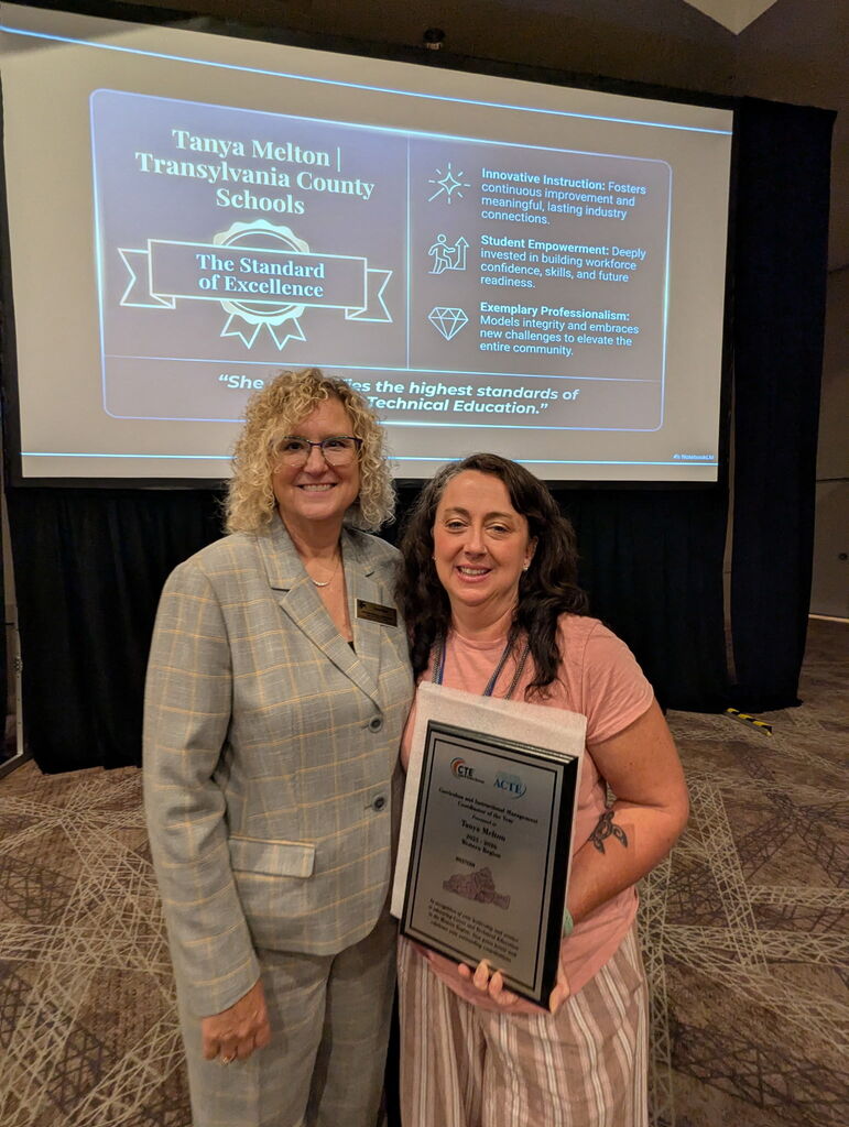 melton wins award