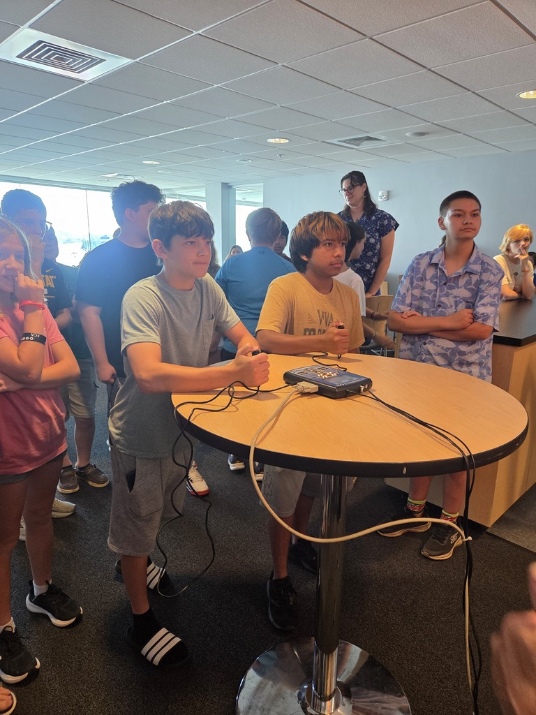 Middle school students learn at gear up camp