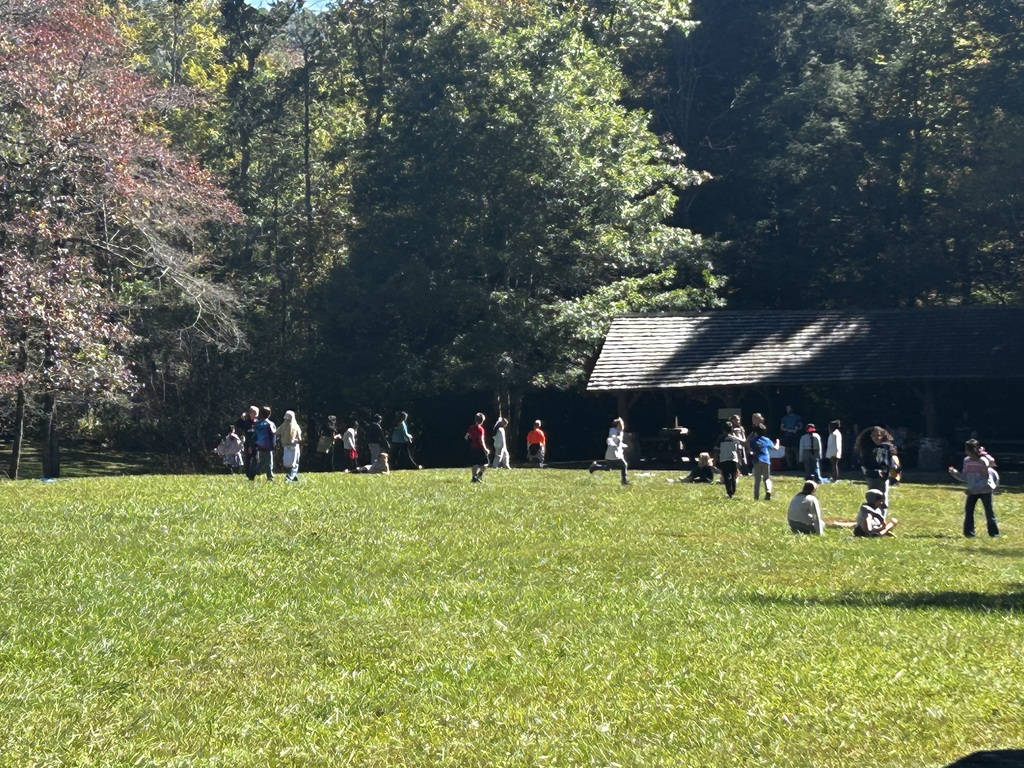 4th Grade students on field trip to the Cradle of Forestry.