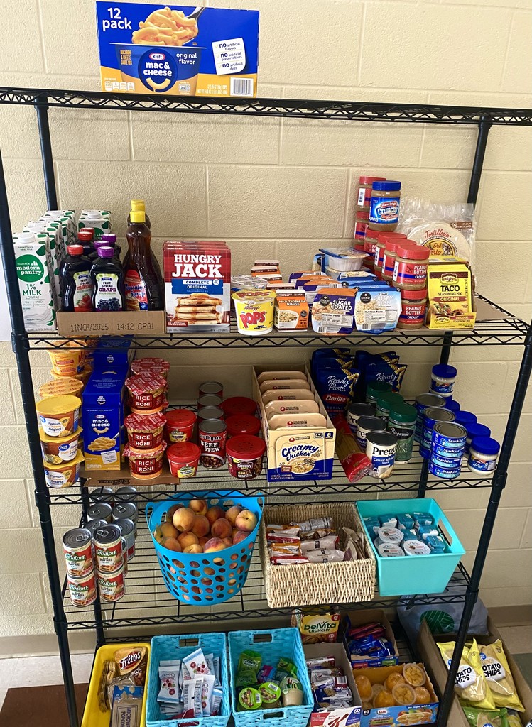 Food on shelving
