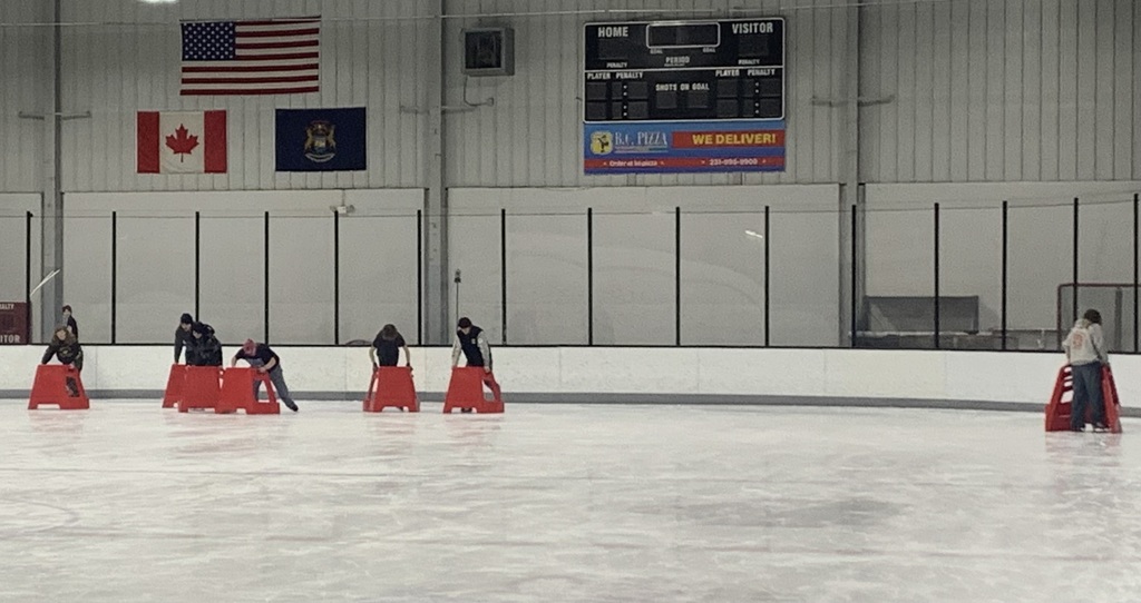 TCHS students at Center Ice
