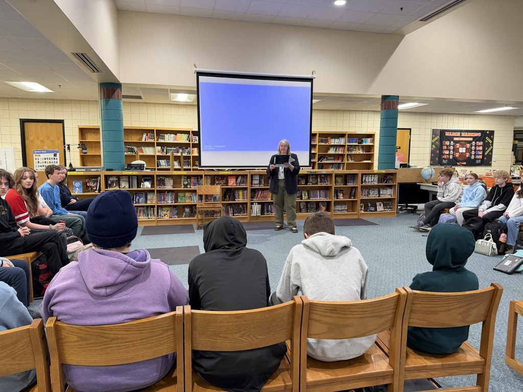 students in LMC during GeoBee