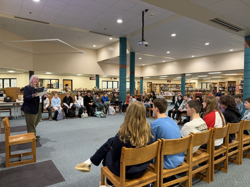 students in LMC during GeoBee