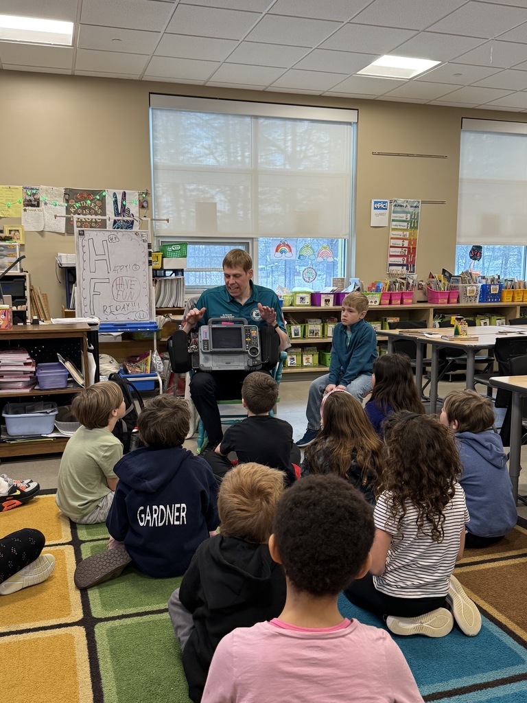 Dr. Ramsey and Mrs. LaBarre's students. 