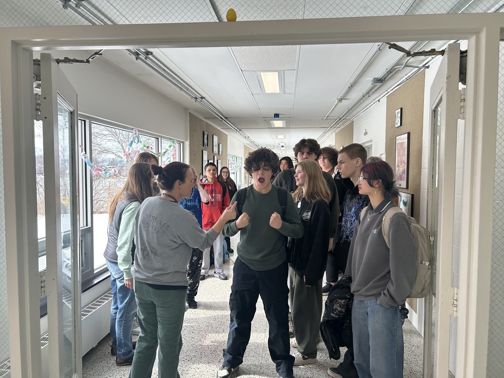 TCHS students get ready for egg hunt