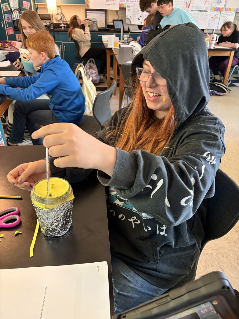 Students in Mrs. Garrett's 6th grade science class studying thermal energy transfer.