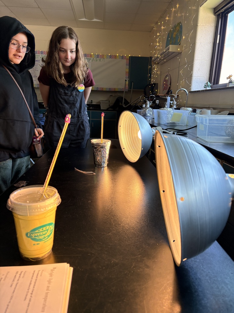 Students in Mrs. Garrett's 6th grade science class studying thermal energy transfer.