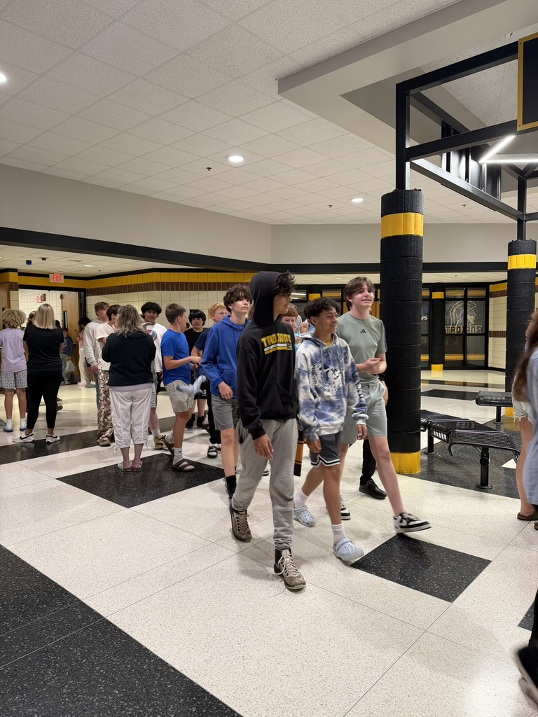 8th grade clap out.