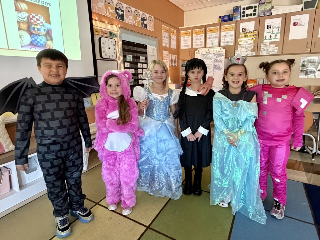 Blair Elementary students in Halloween costumes.