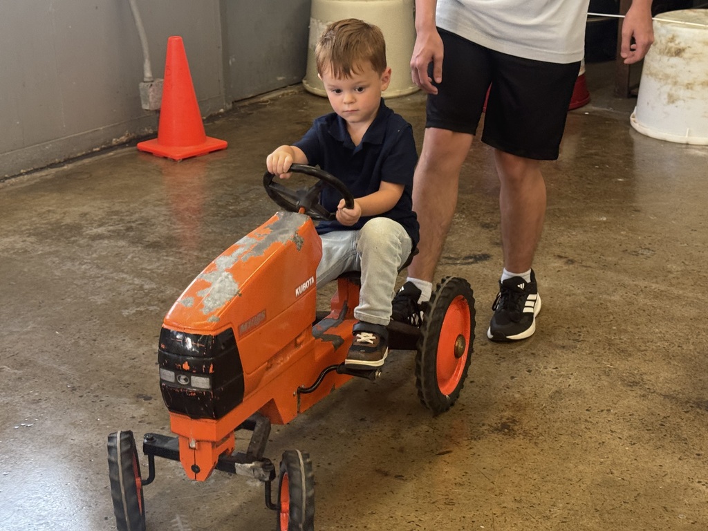 tractor