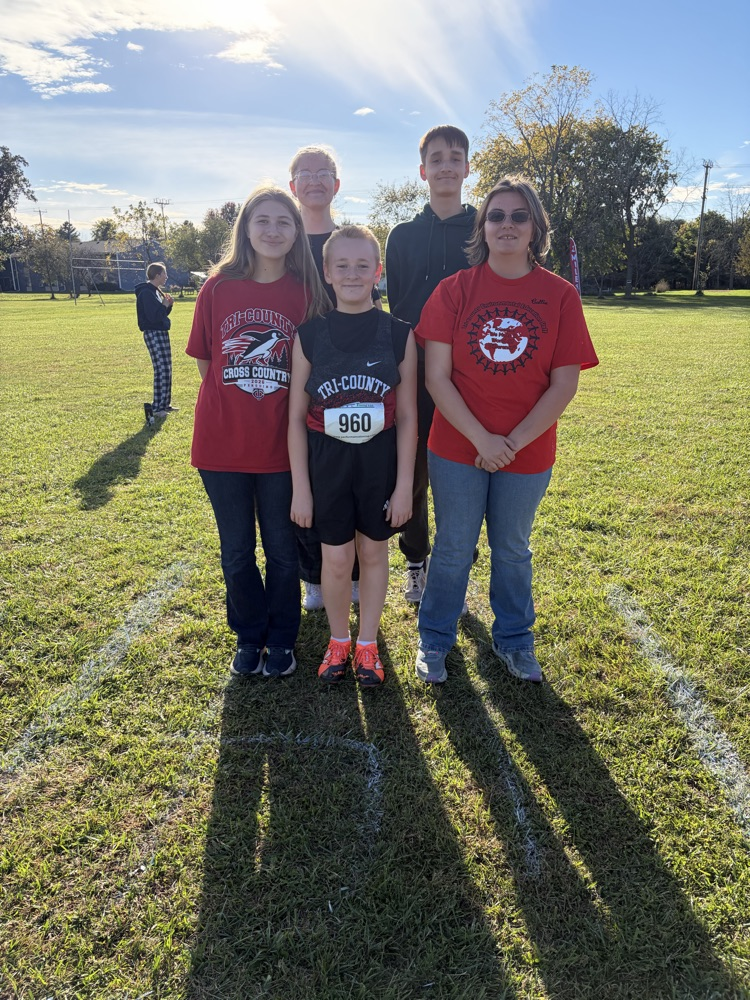Sydney, Emily, Taylor, Jaxten, and Callie 