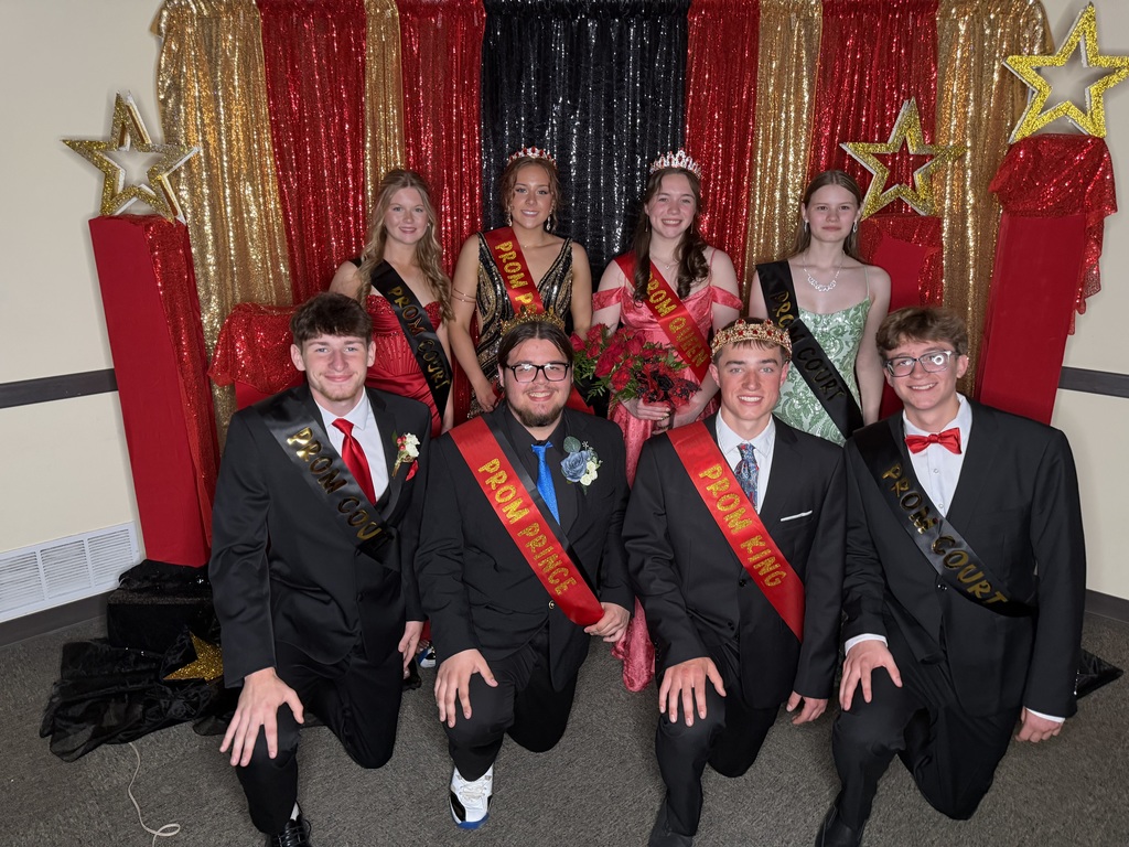 prom court
