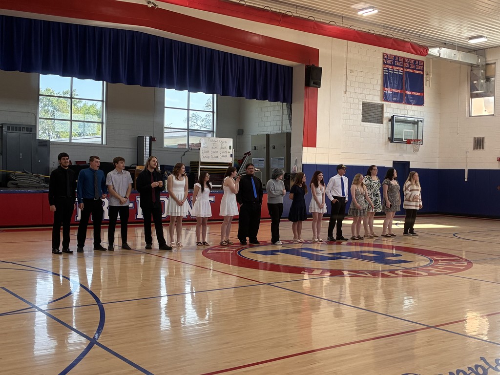 students in gym