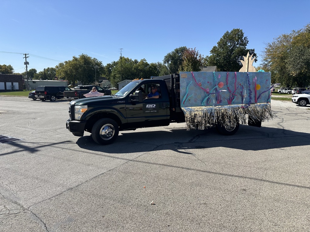 parade 4