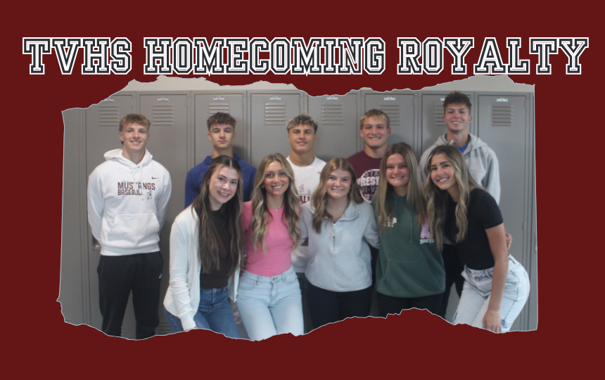 Homecoming Royalty Group Photo