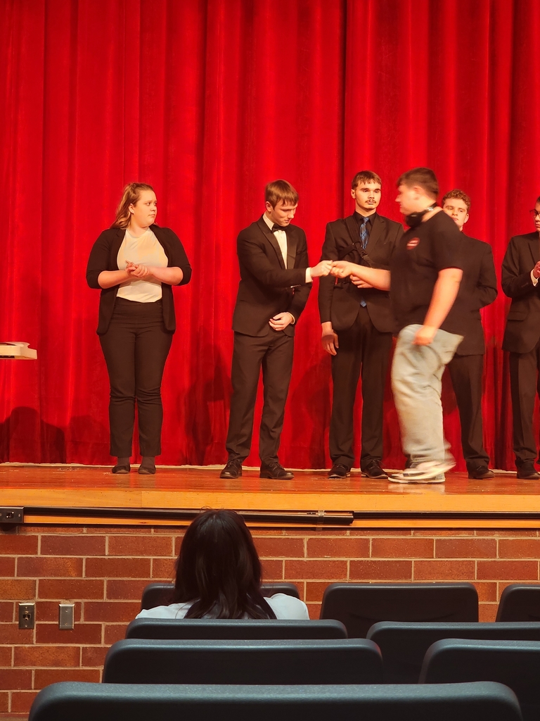 Ethan accepting Humorous medal