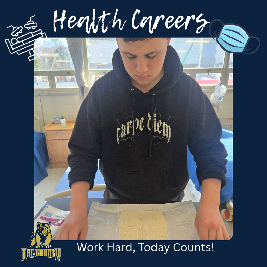 Health Careers students learning surgical care