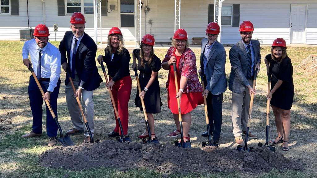Groundbreaking 3