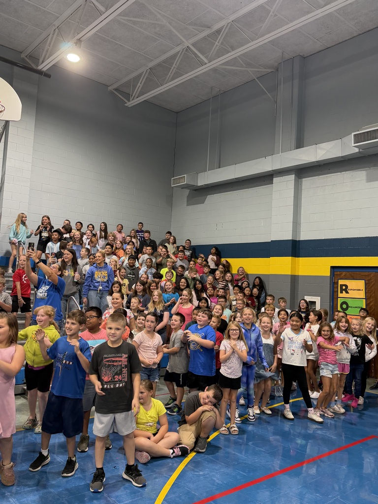 Students cheering