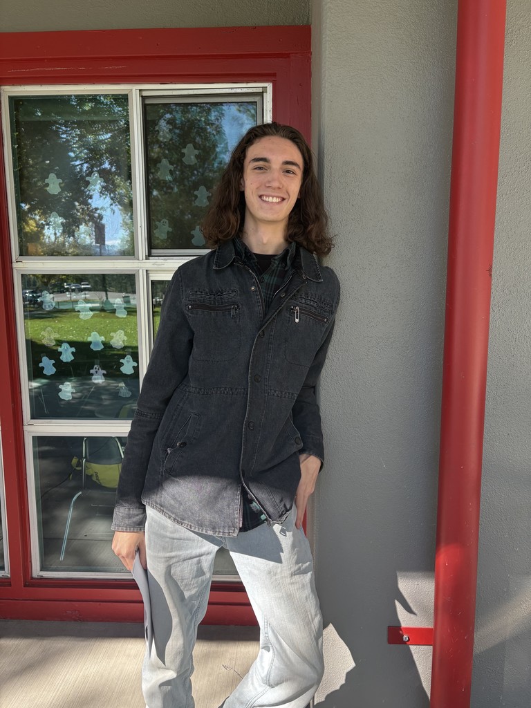 image of peyton lee, student of the week