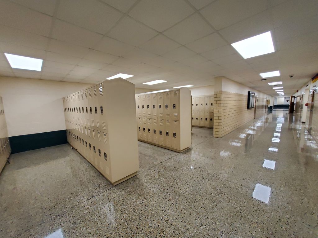 Locker well