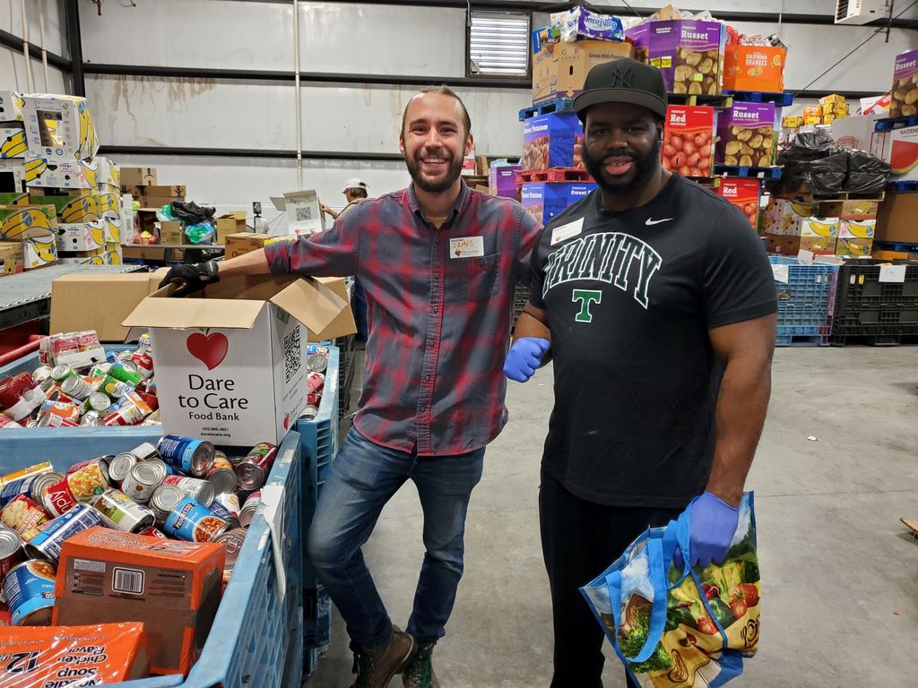 Alumni Class Agents Dare to Care