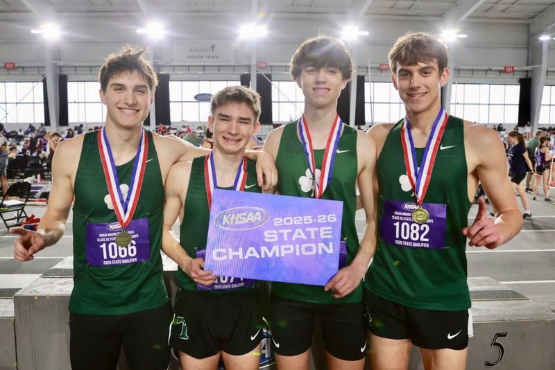 4 x 800 State Champions