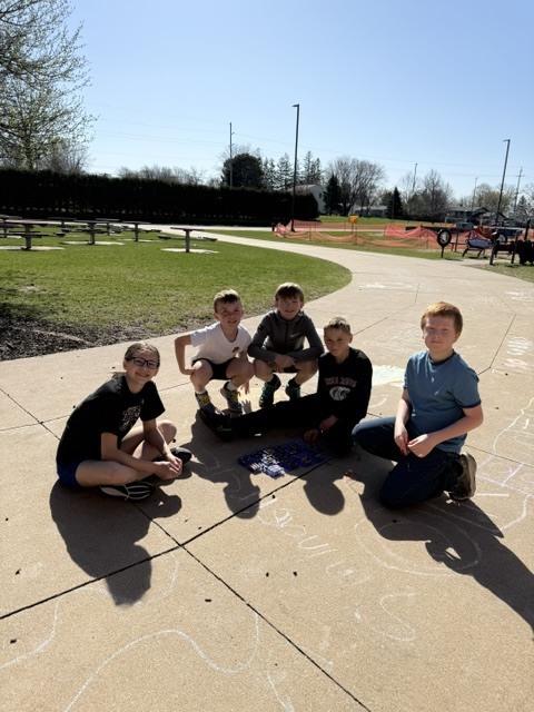 Emmerie Hanegraaf, Knox Thiemann, Scott Hodgman, Duke Caudill, and Ethan Wolf