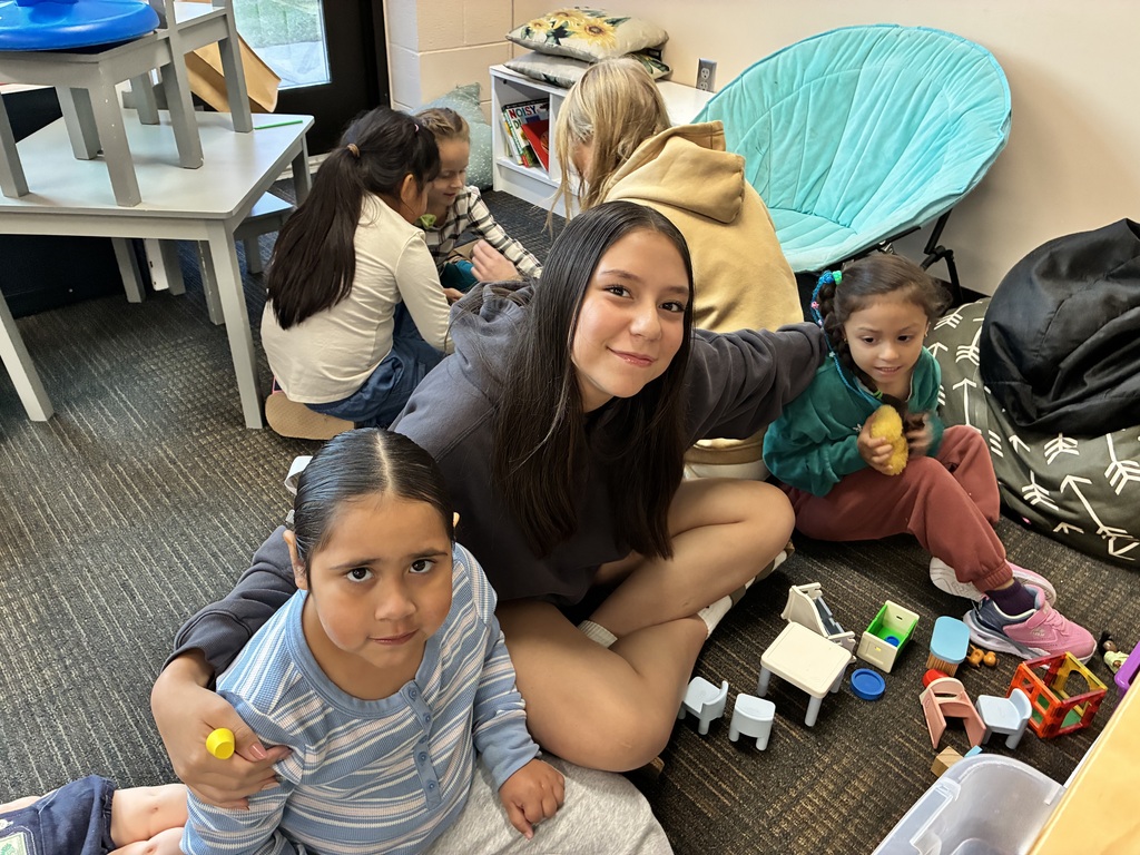 Early Childhood KindergartenEarly Childhood Kindergarten