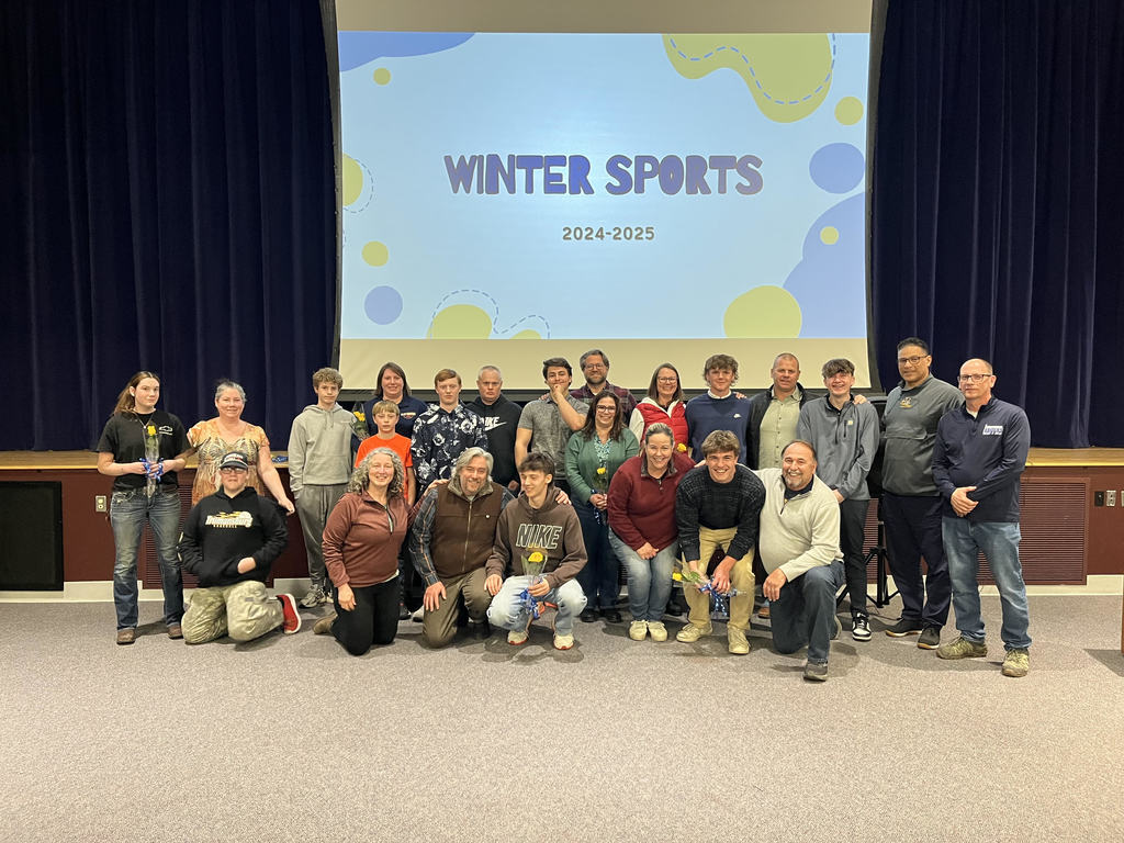 Senior Indoor Track Athletes were honored at the Winter Sports Awards last night. Congrats Seniors!