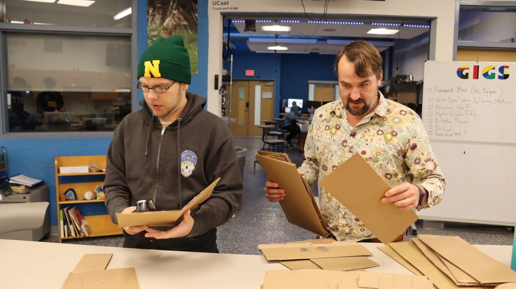 Sorting cardboard materials for the build