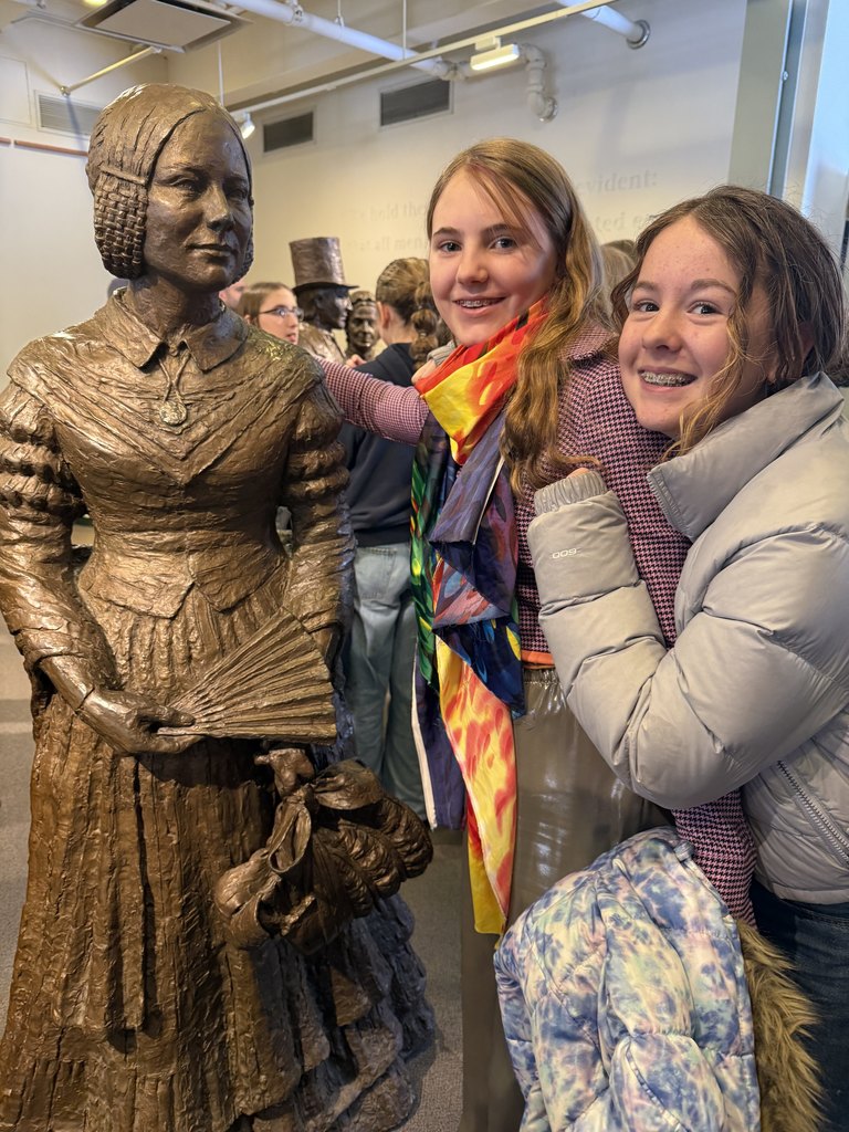 7th grade field trip to Women's History Museum