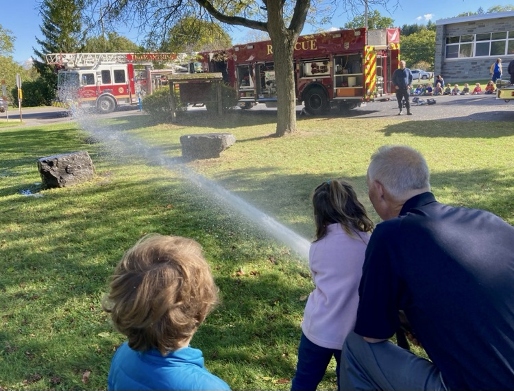 spraying the hose