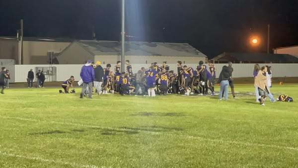 varsity rattler football team
