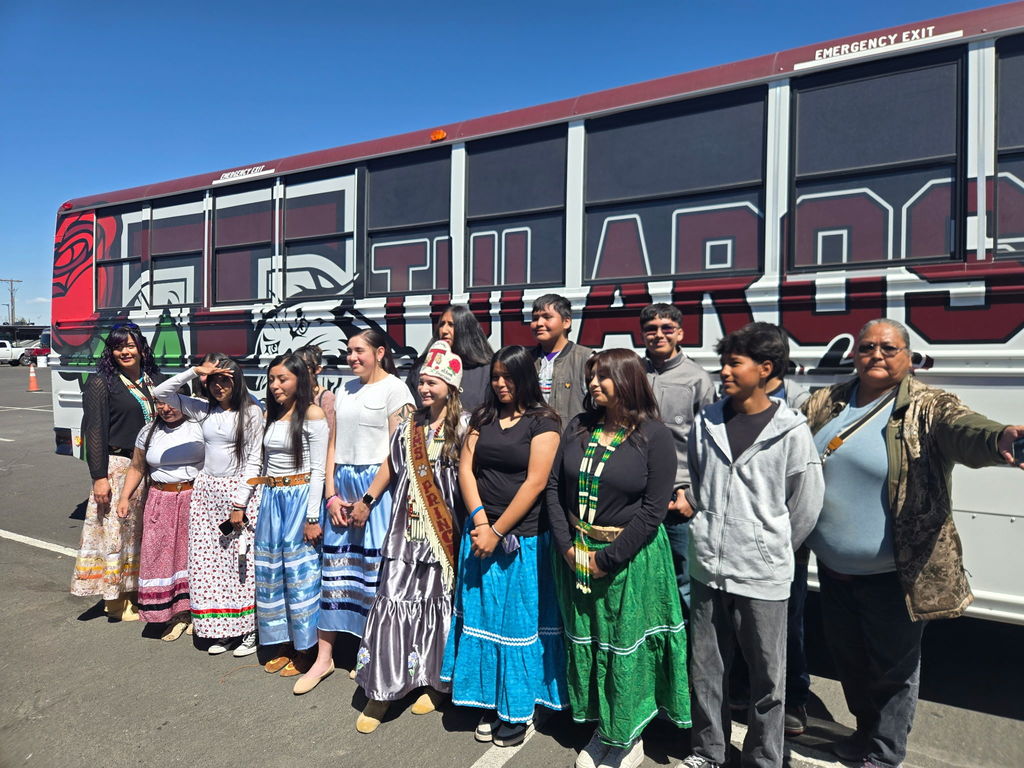 “Last Dance” of the Gathering of Nations Powwow