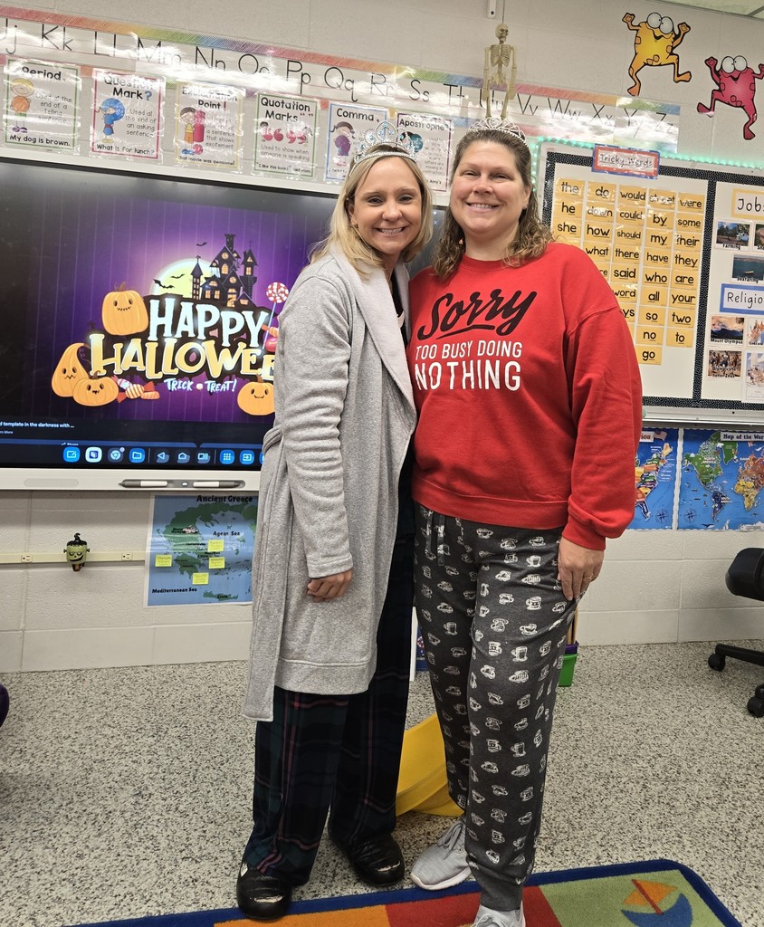 holiday dress up days