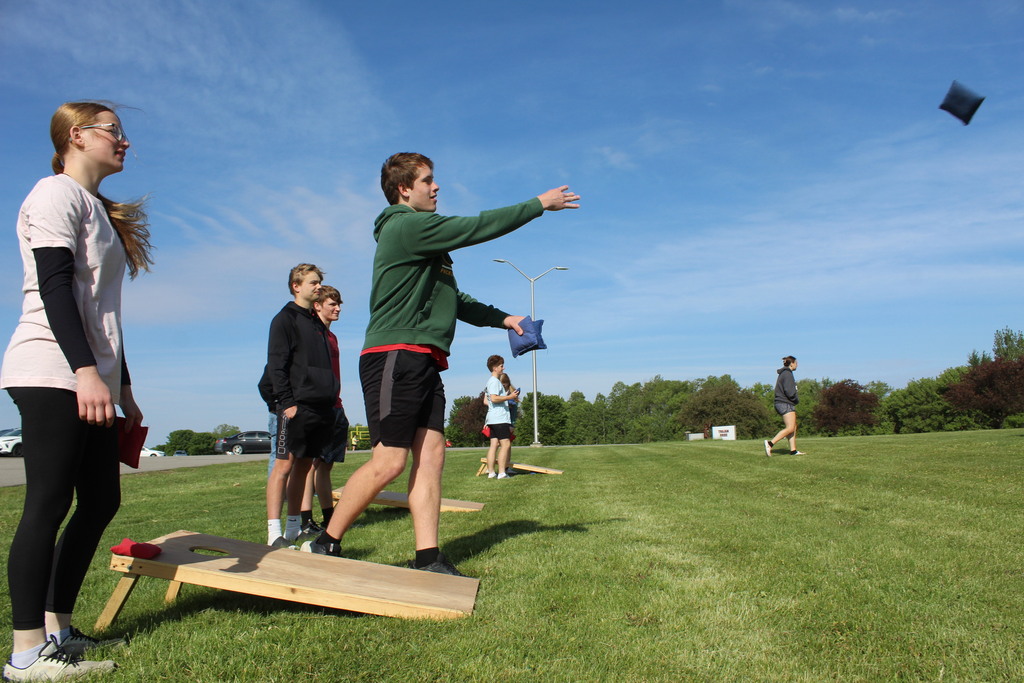 bean bag toss
