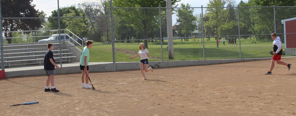 softball