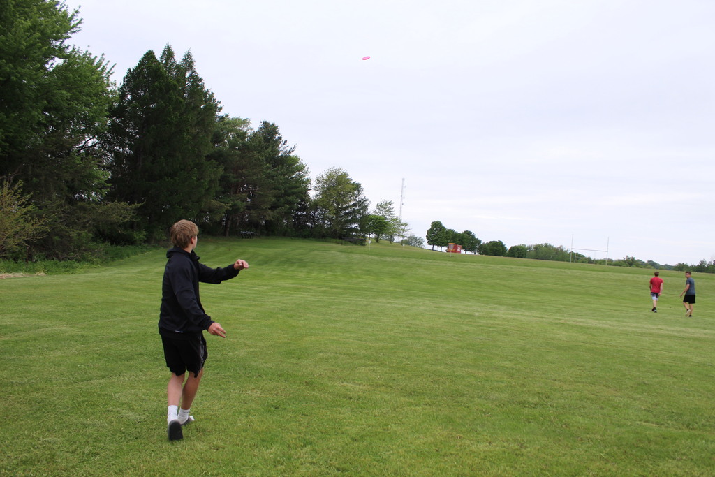 frisbee golf