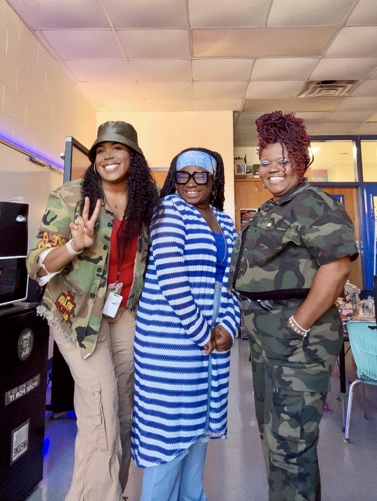 teachers, students, classroom