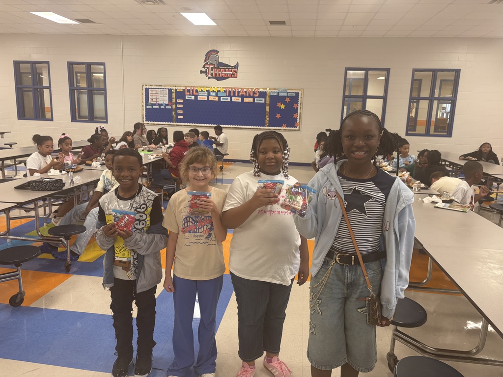 snacks, titans, t, books, students
