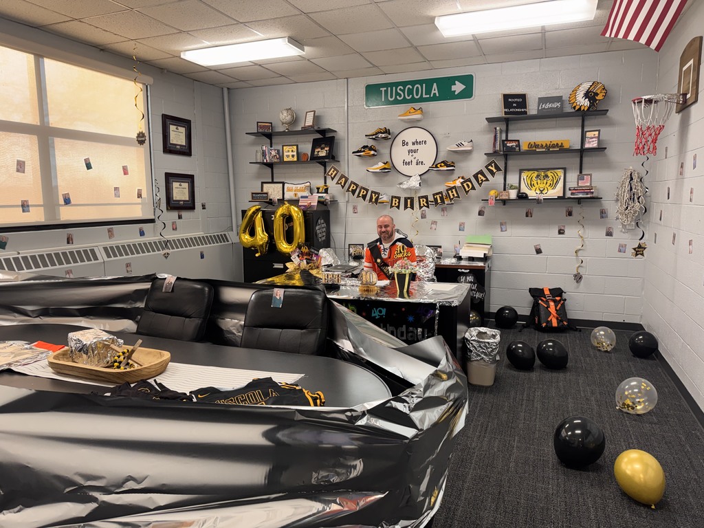 Mr. Bozarth 40th Birthday!