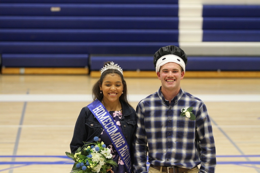 Homecoming King and Queen Holden Roberts and Sophia Cowan