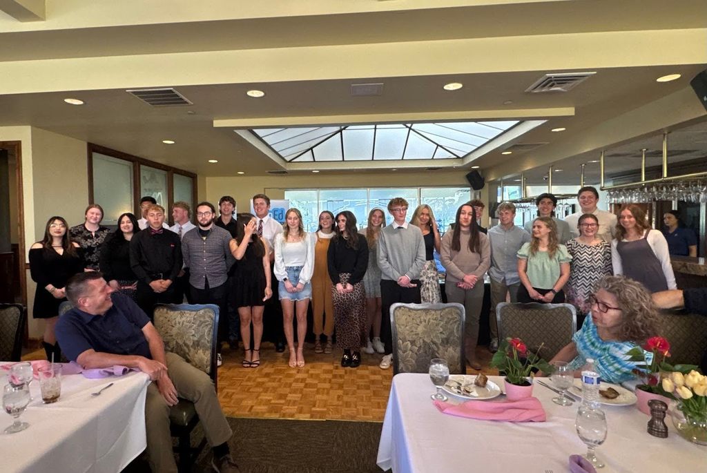 🎓 CapEd recently honored 30 outstanding Scholars of the Week — and we’re proud to share that 15 of them are from Twin Falls High School! Nominated by their counselors and selected by CapEd and the Times-News, these students were recognized for their academic excellence and dedication. A special shoutout to Adam Wright, who was named the Academic Scholarship Winner—congratulations, Adam! 👏 Here’s to all the TFHS weekly winners throughout the year: Abbeygale Campos, Preston Dopp, Victoria Hardcastle, Alyssa Jensen, Mollie Larsen, Kenzie Mason, Josephine Preucil, Elizabeth Quinton, Dylan Sayers, Aidan Stallones, Spencer Swensen, Nam Vo, Colin Wasden, Adam Wright, and Emily Wright. We’re so proud of you all! 💙 #TFHSproud #CapEdScholars #AcademicExcellence #FutureLeaders