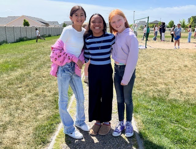 Student's posing at Rock Creek Elementary School Field Day.
