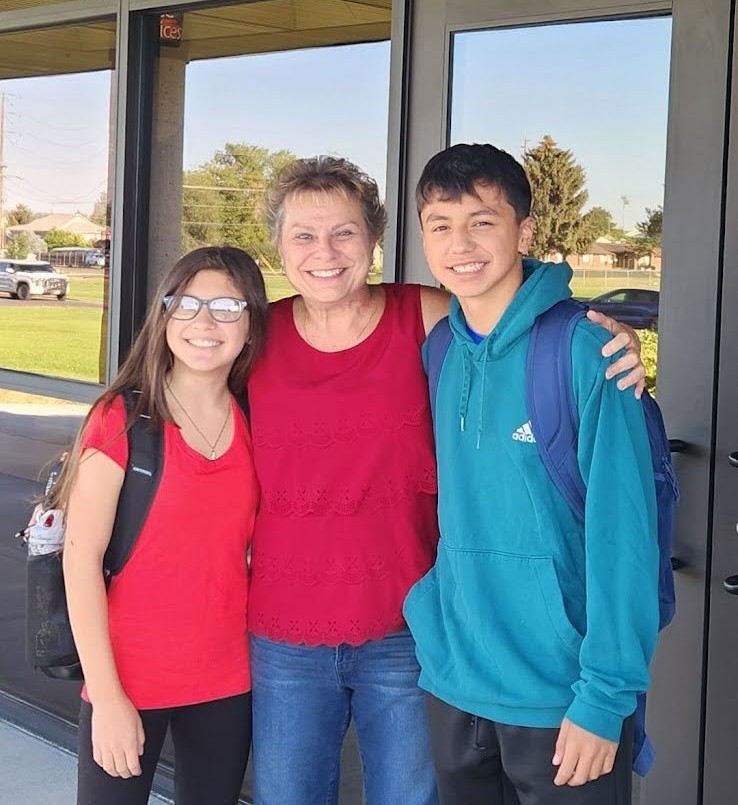 Mrs. Rameriz and her two grandchildren