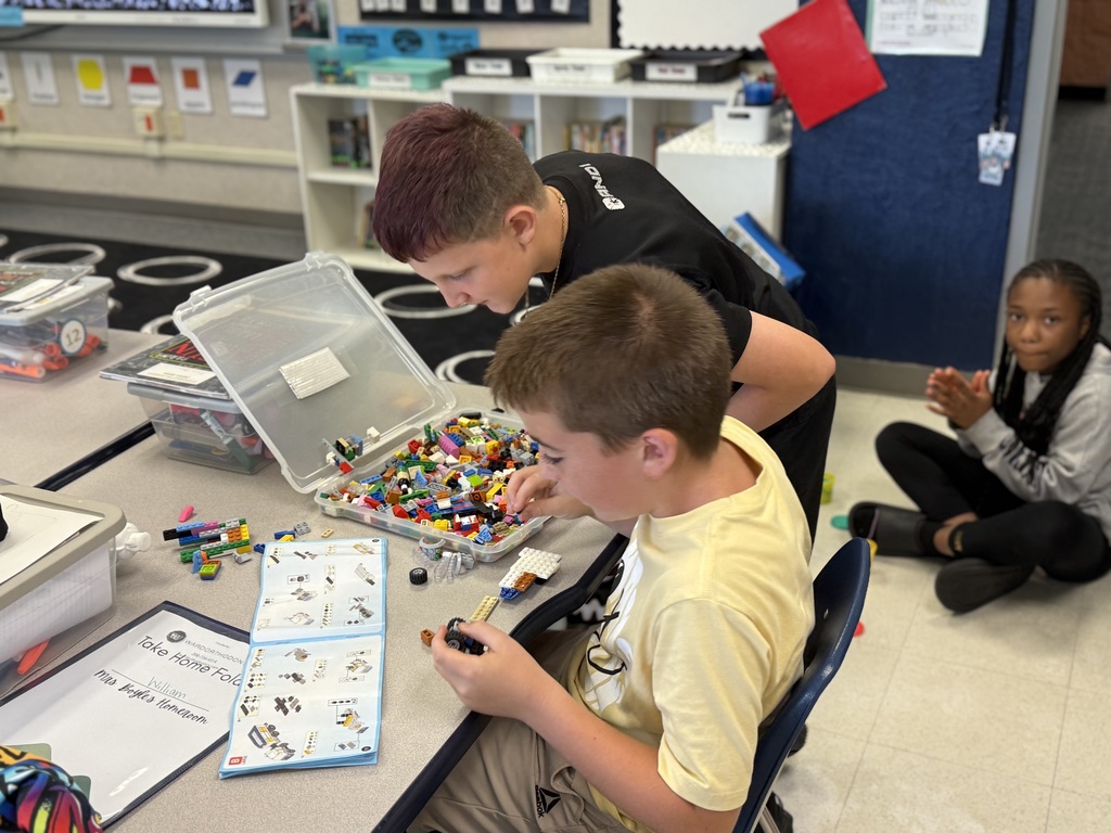 Students playing in STEAM Corner